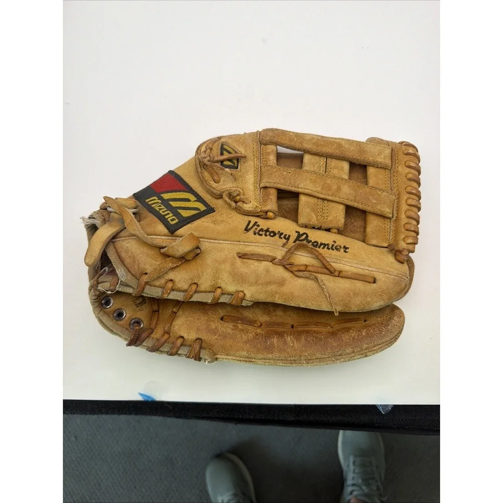 Mizuno Victory Premier MVP 1277 11